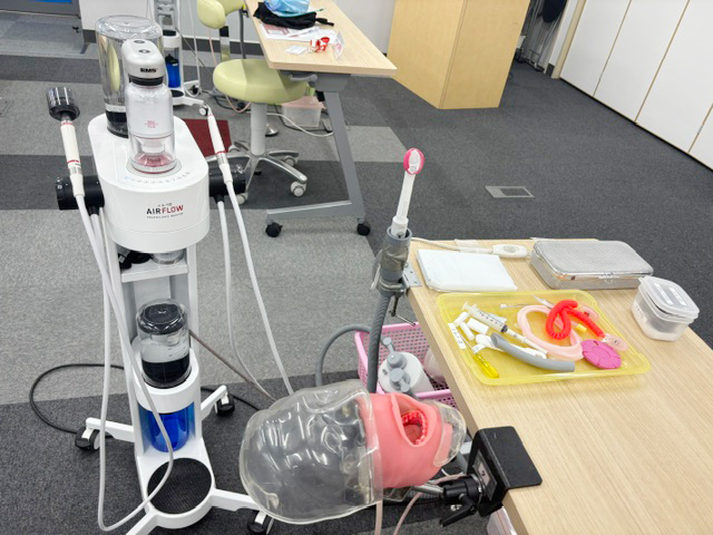 浦安市の歯医者 矯正歯科 あらかわ歯科医院 エアフロープロフィラキシスマスター